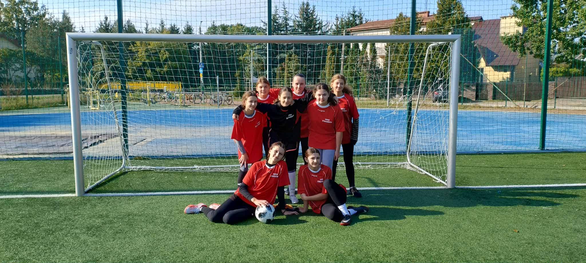 PIŁKA NOŻNA – POWIAT